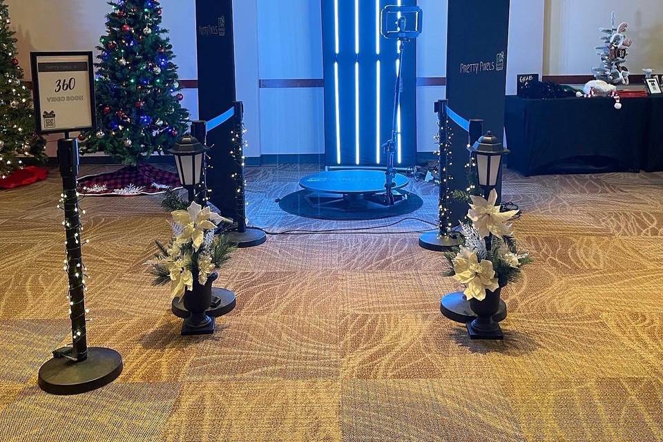 360 Spinner Video Booth Rental