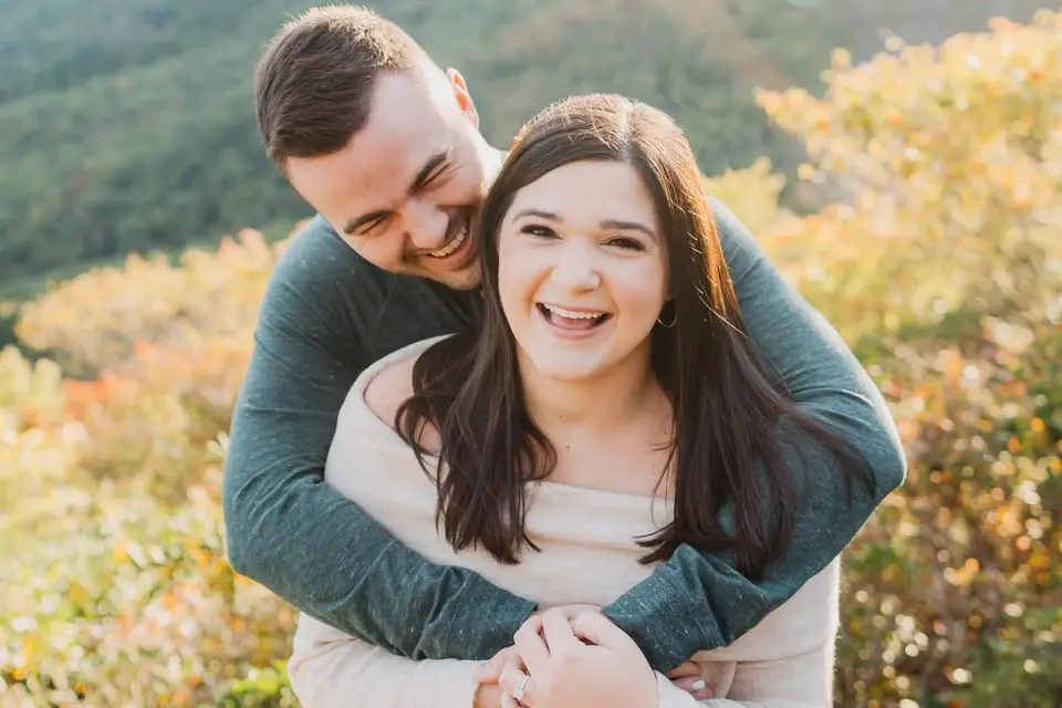 Cozy Honeymoon Session in Boone, NC » Bethany Barton Photography