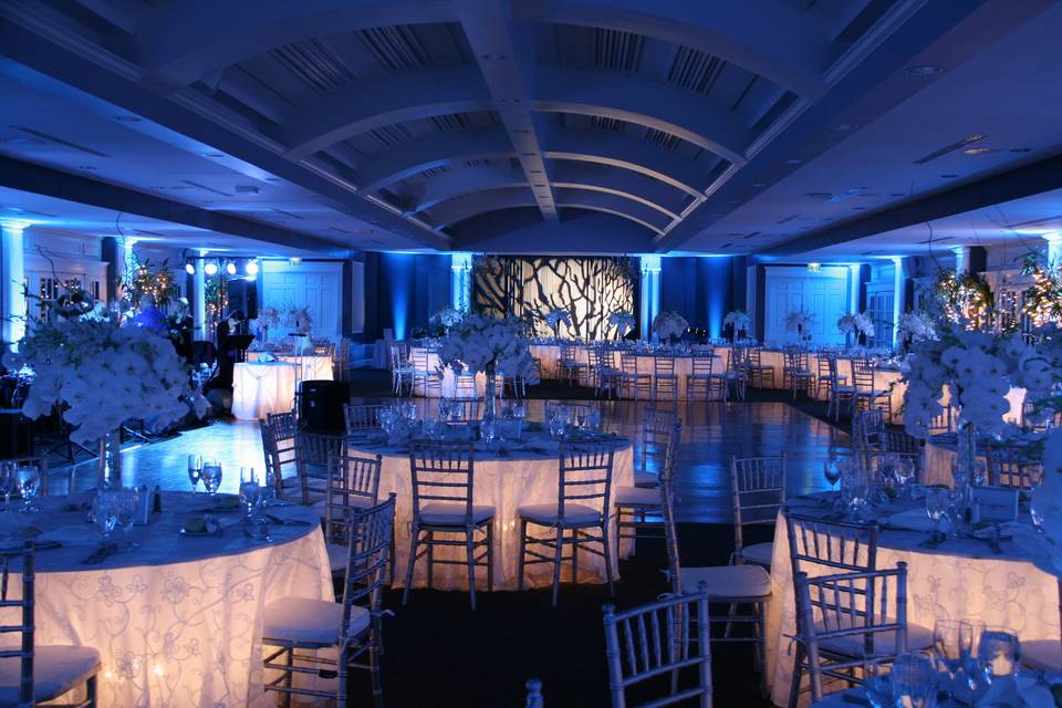 Reception uplighting