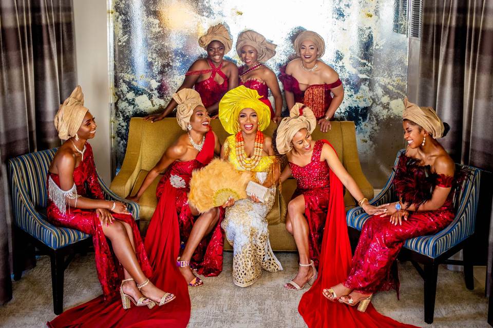 Gorgeous wedding party