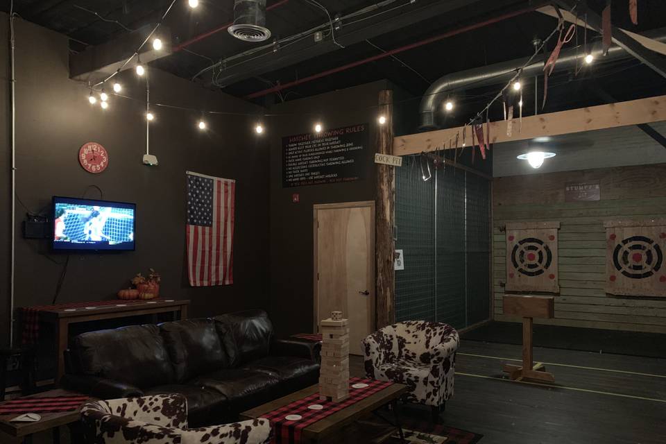 Lumberjack Lounge