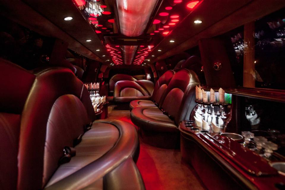 First Class Luxury Limos