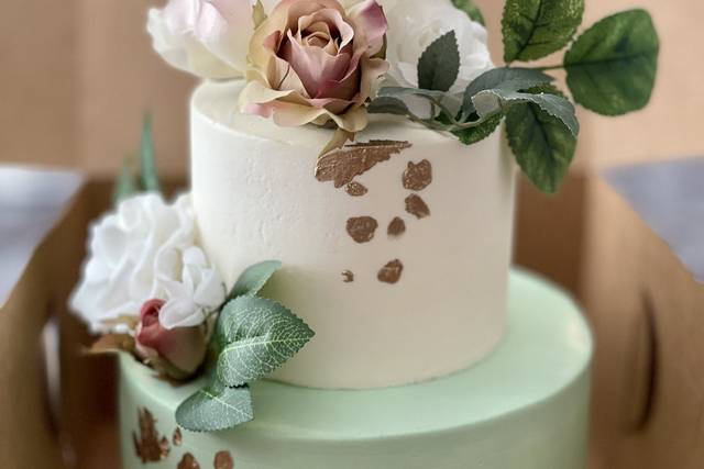 Elegant cake