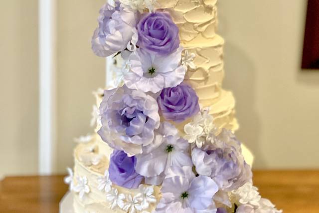 Textured cake