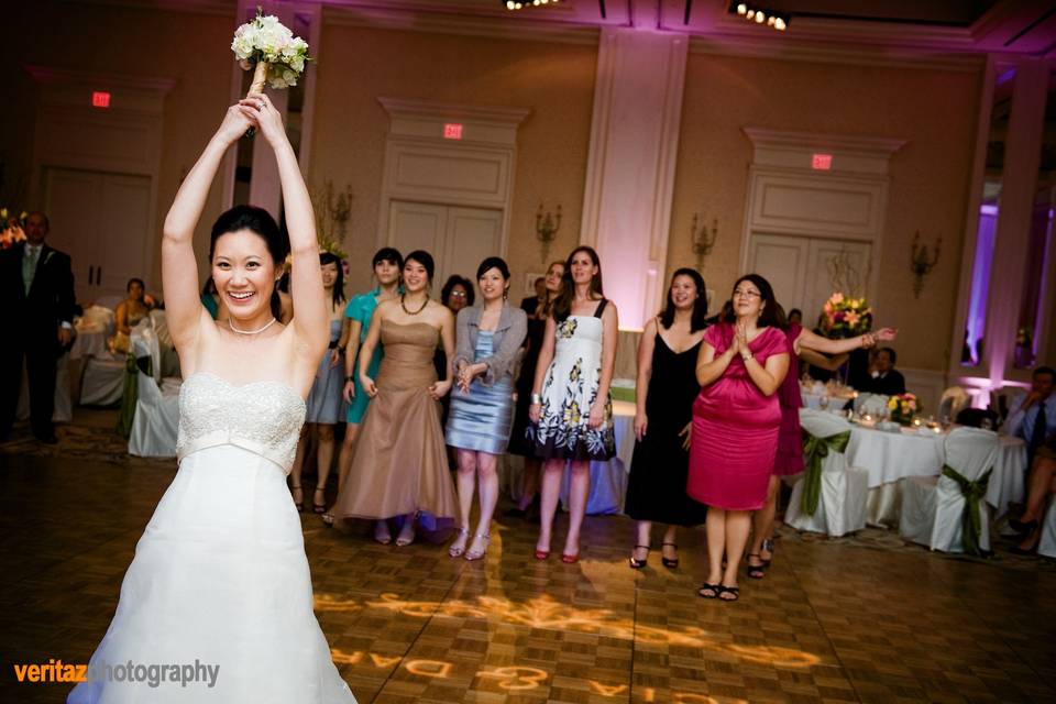 Dallas Wedding DJ -getting ready