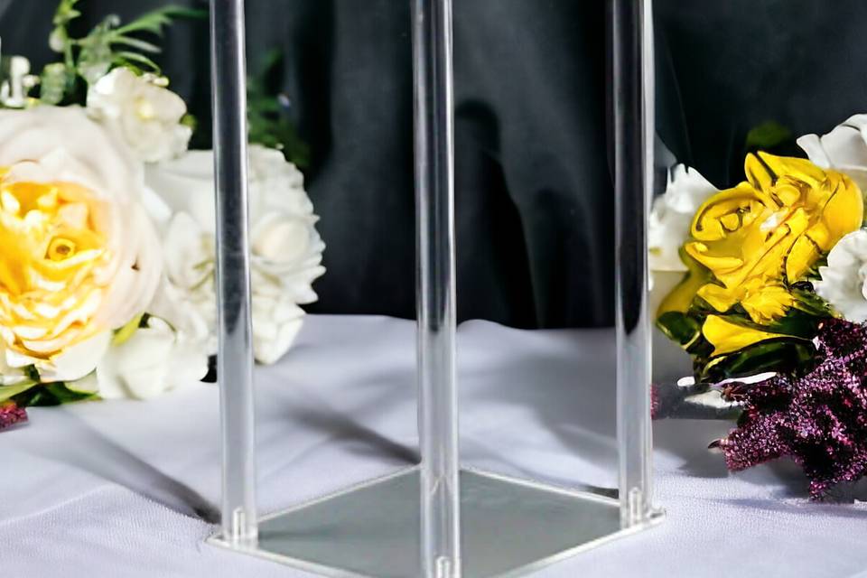 Acrylic centerpiece/vase