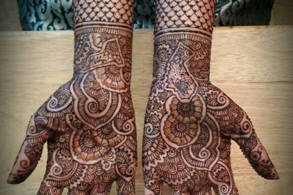 Unnati'Z Mehndi Henna Art