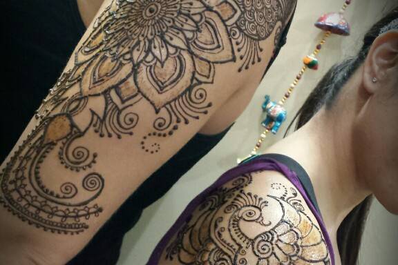 Unnati'Z Mehndi Henna Art