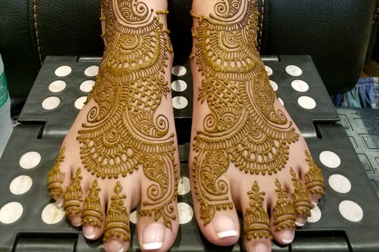 Unnati'Z Mehndi Henna Art