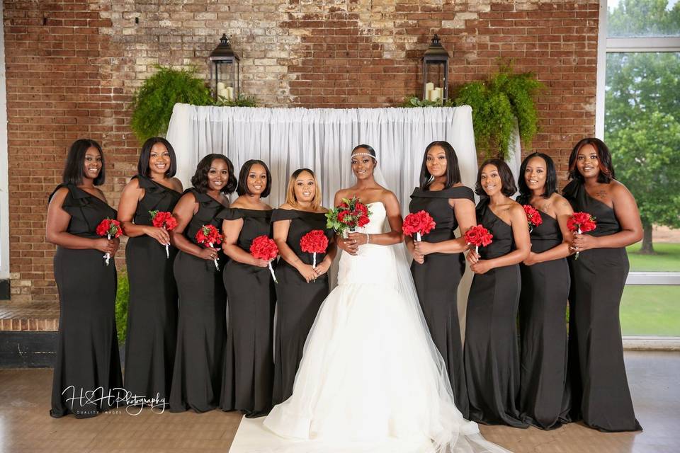 Bridal party- Flowers by D'vyn