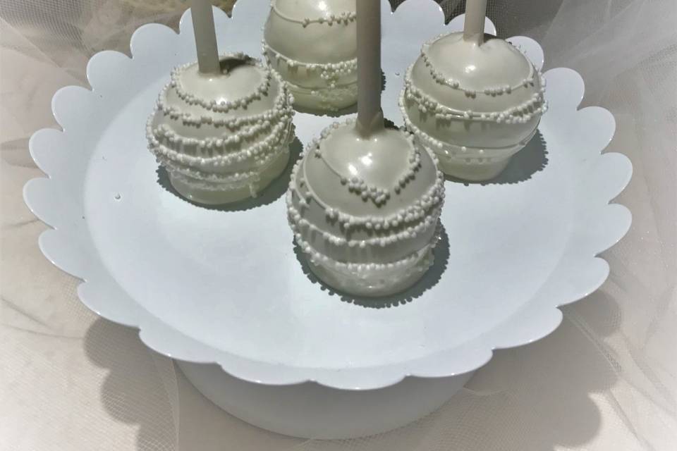 Bridal Cake Pops