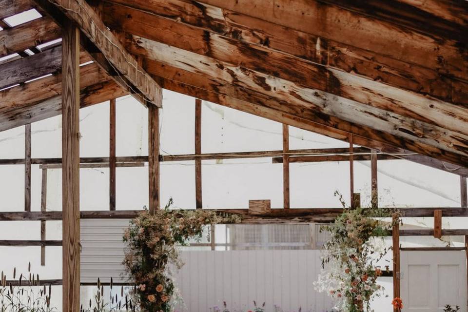 Pretty Little Vintage Co.