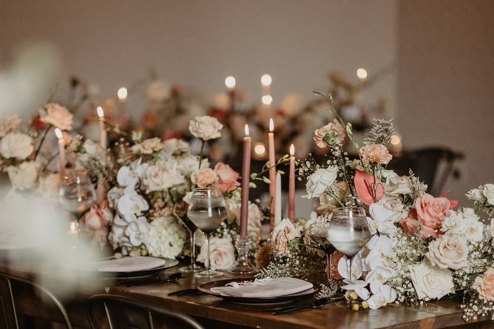 Pretty Little Vintage Co.