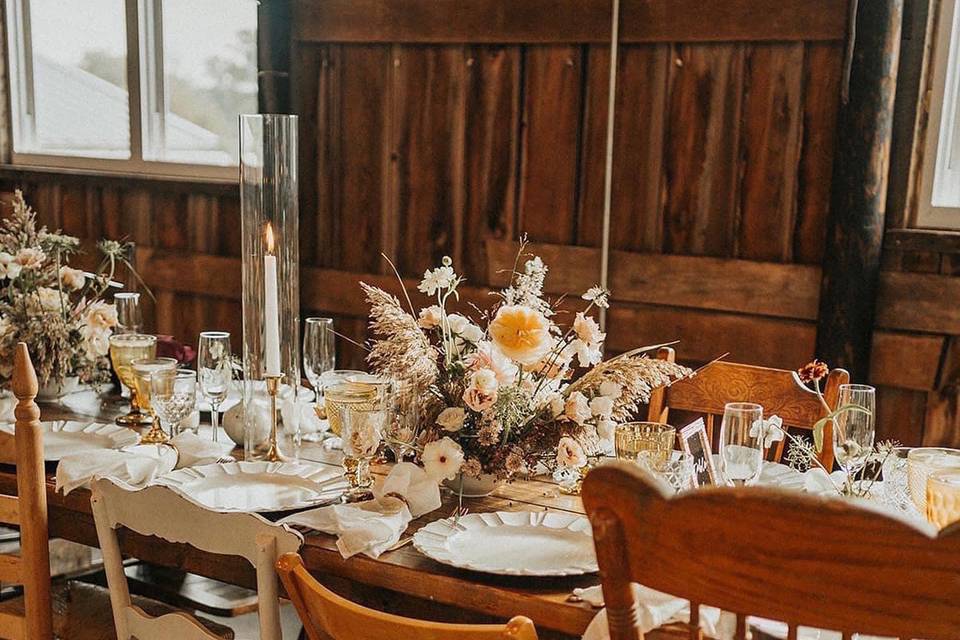 Pretty Little Vintage Co.
