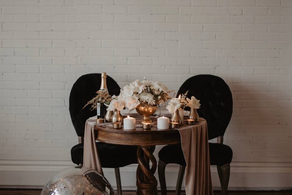 Pretty Little Vintage Co.