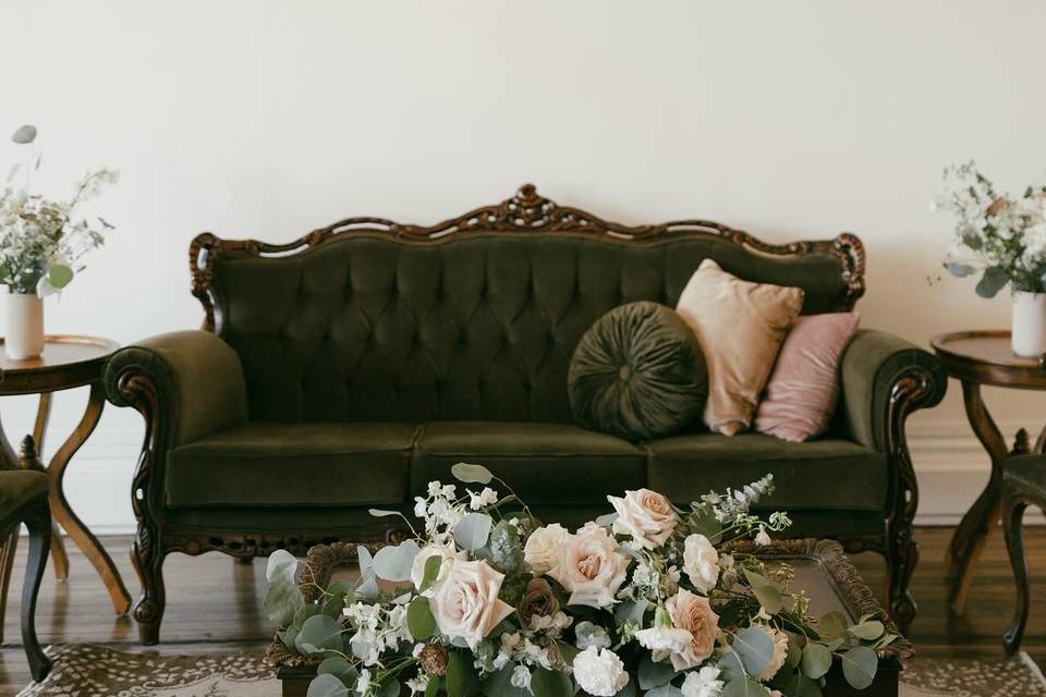 Pretty Little Vintage Co.