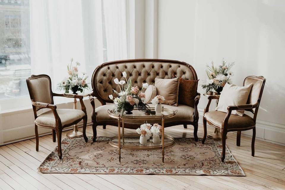 Pretty Little Vintage Co.