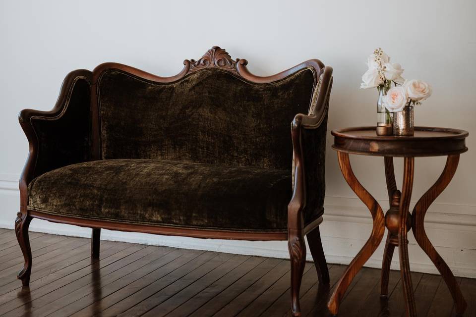 Pretty Little Vintage Co.