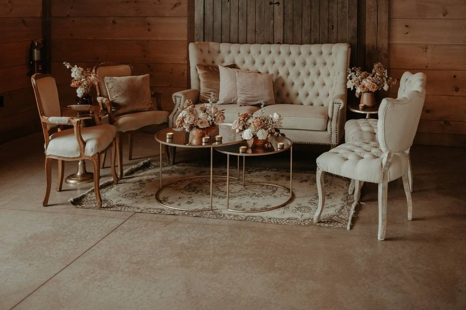 Pretty Little Vintage Co.