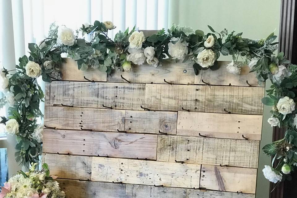 Rustic hanging display