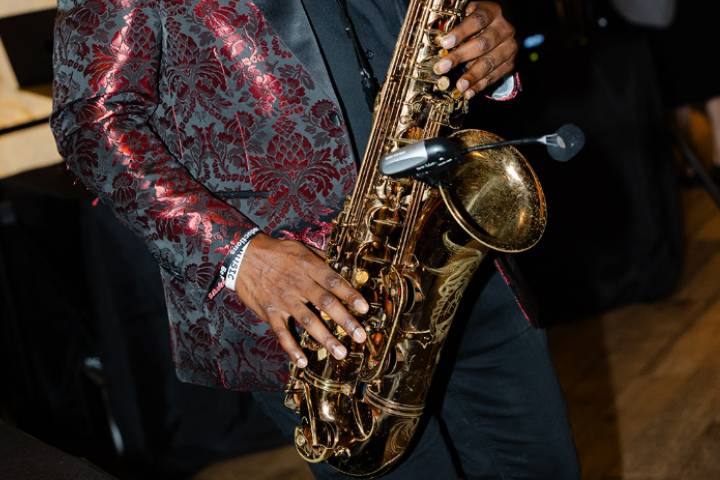 Ripping the sax