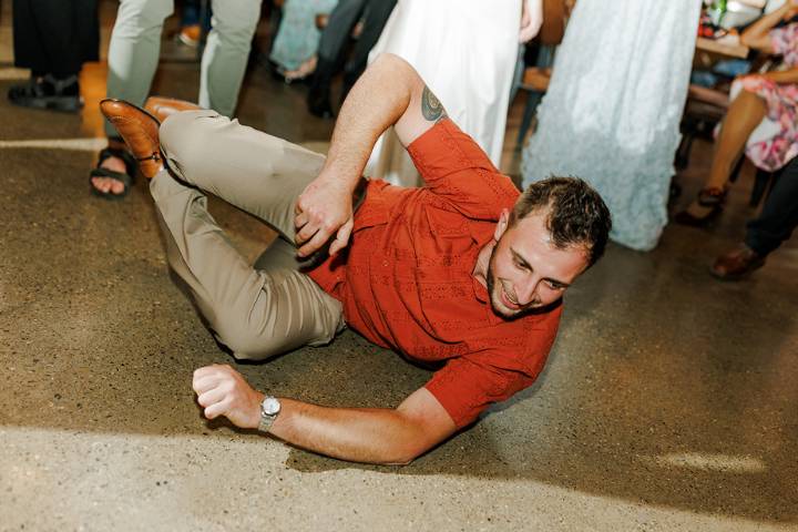 Breakdancing