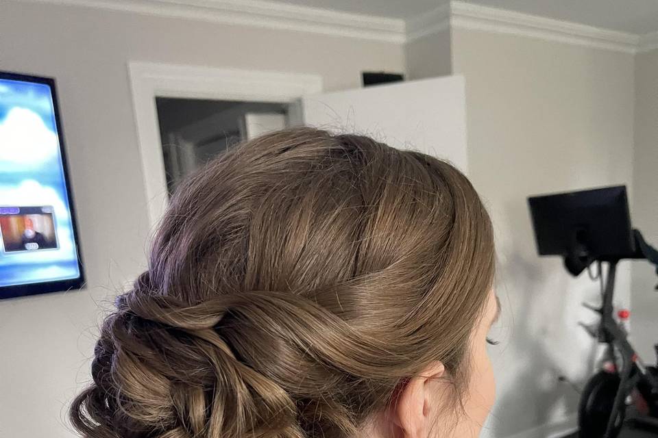 Low Textured Bun