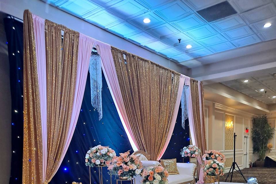 Starry night & gold draping