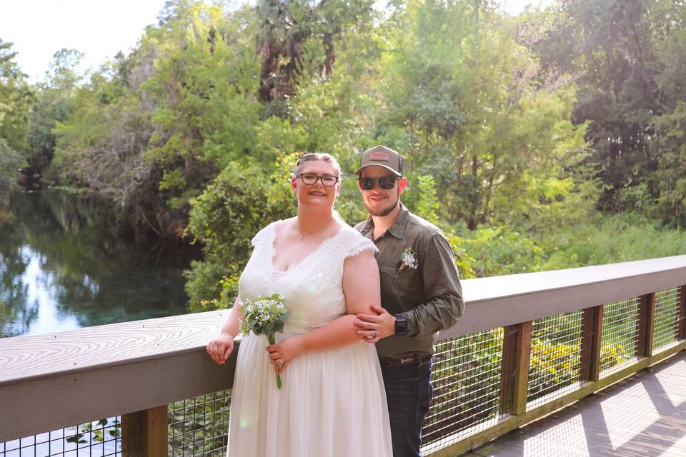 Newly weds by the water - Samantha Richardson Photography LLC