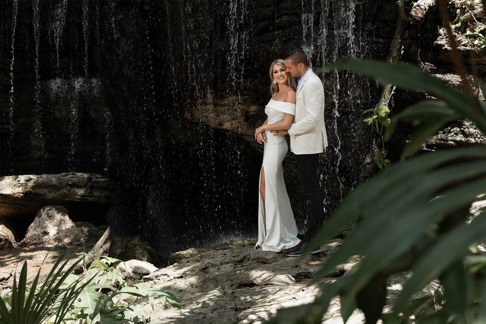 Dominicana wedding