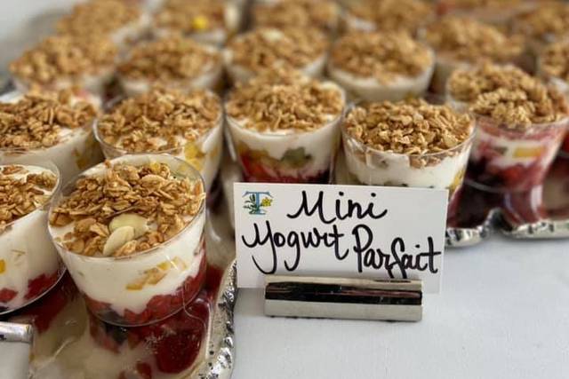 Mini yogurt parfait displays
