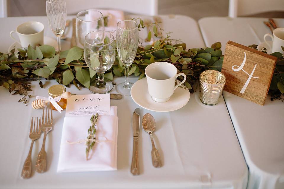 Table setting