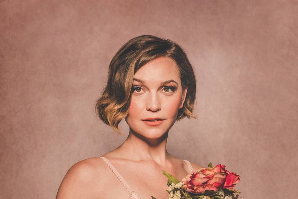 Romantic look