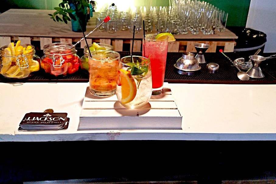 Josh Jackson Mobile Mixologist