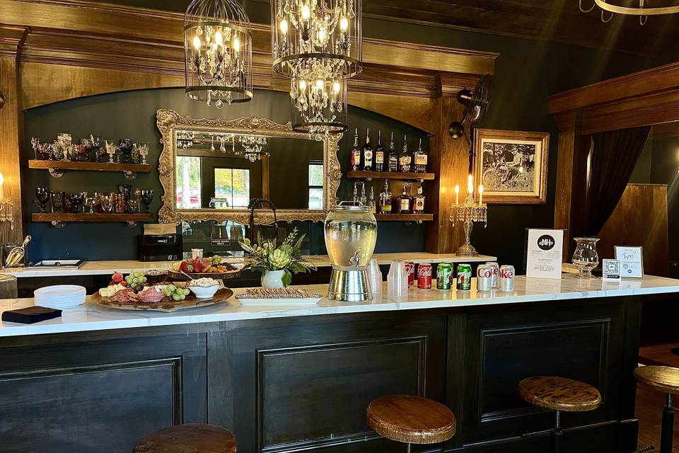 Bourbon Lounge