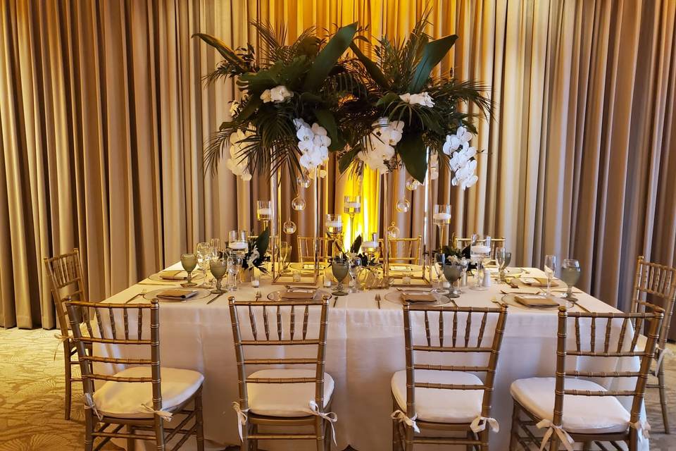 Head table