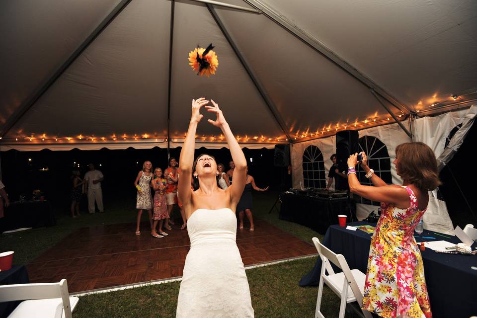 Bouquet toss