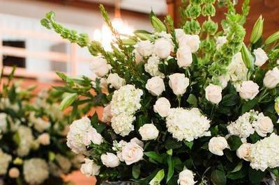 Large white flower decor