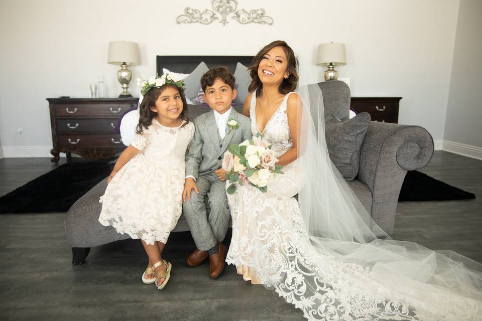 Flower girl and ring bearer