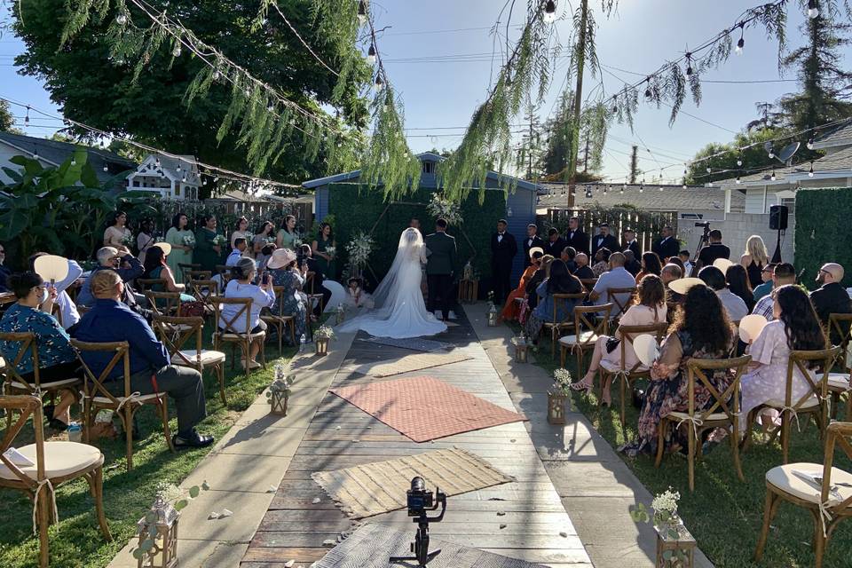 Beautiful backyard wedding