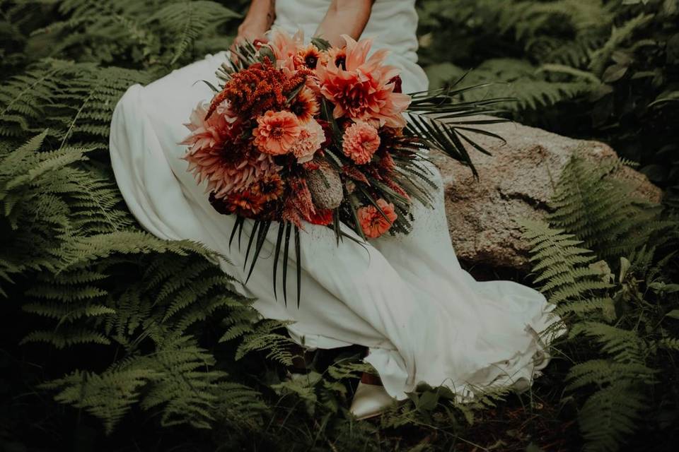 Newlywed on the rock