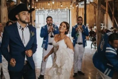 Country-themed wedding
