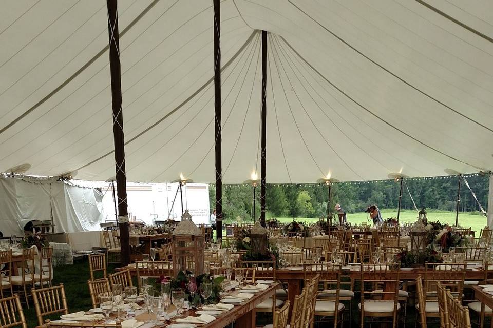 Table setting and floral decor