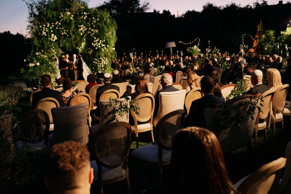 Luxury seating for ceremony