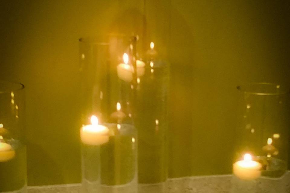 Candle light centerpiece