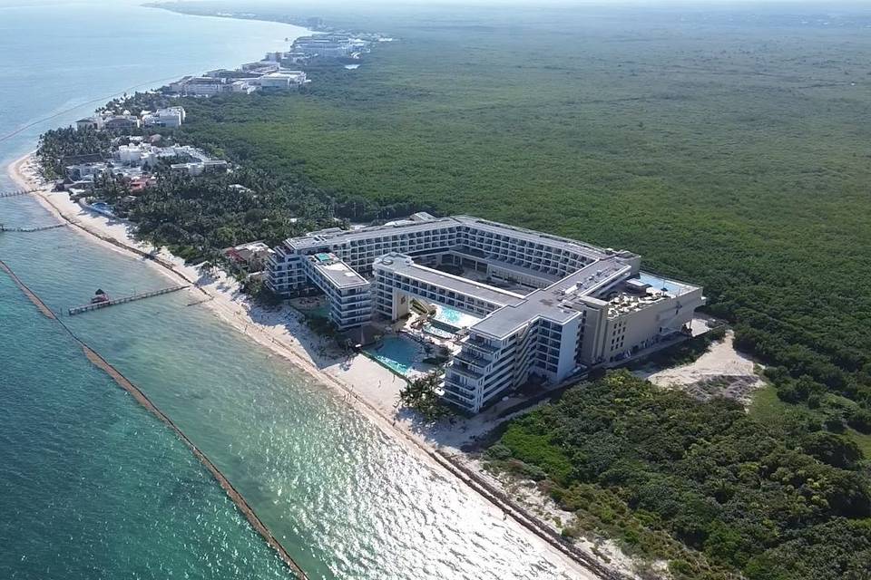 Sensira Resorts