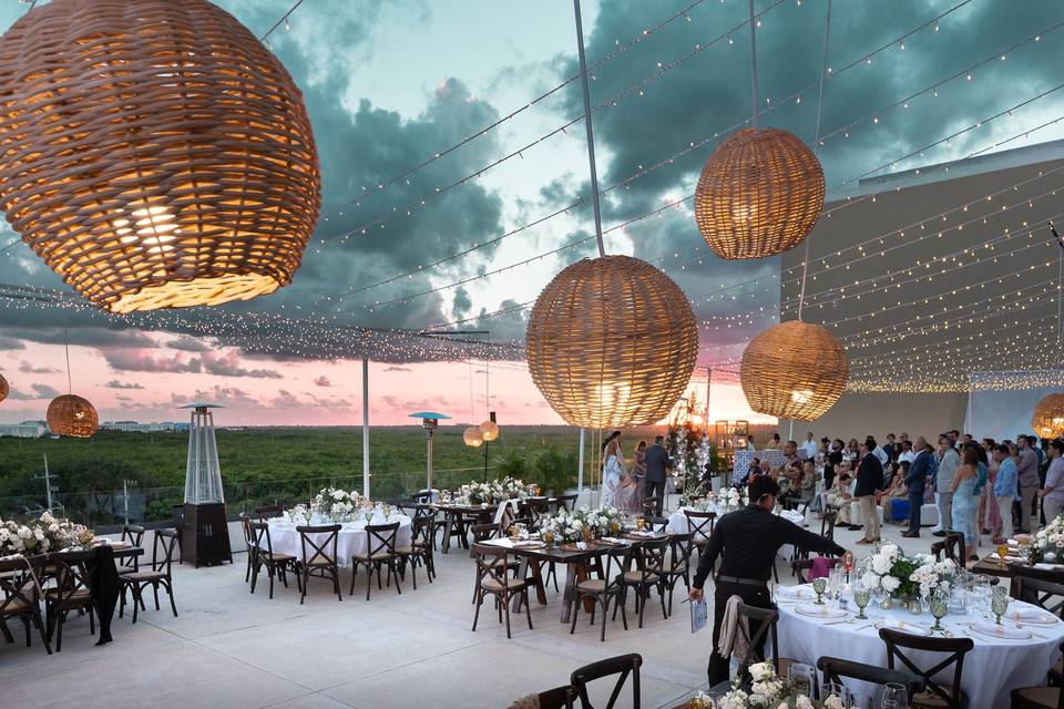 Sensira Resorts