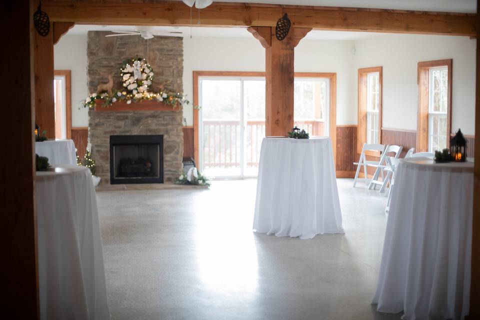 Cocktail table