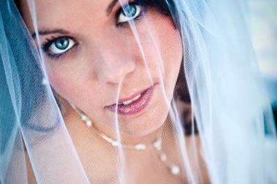Blue-eyed bride - David Payne Photography