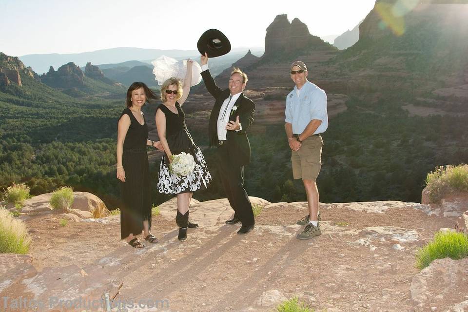 Intimate Sedona Weddings